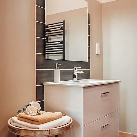 فندق مبيت وإفطار Le Chai 3*
